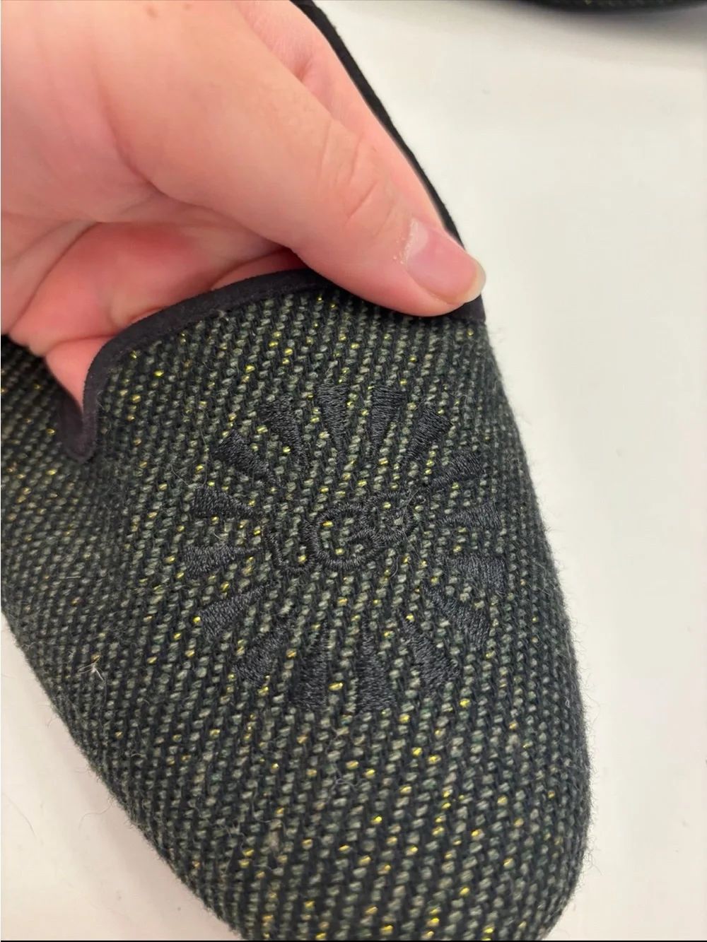 UGG flats with delicate star-like stitched pattern size 11